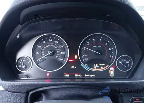 2016 BMW 328I z USA, uszkodzony, nr VIN WBA8E9G53GNT84280